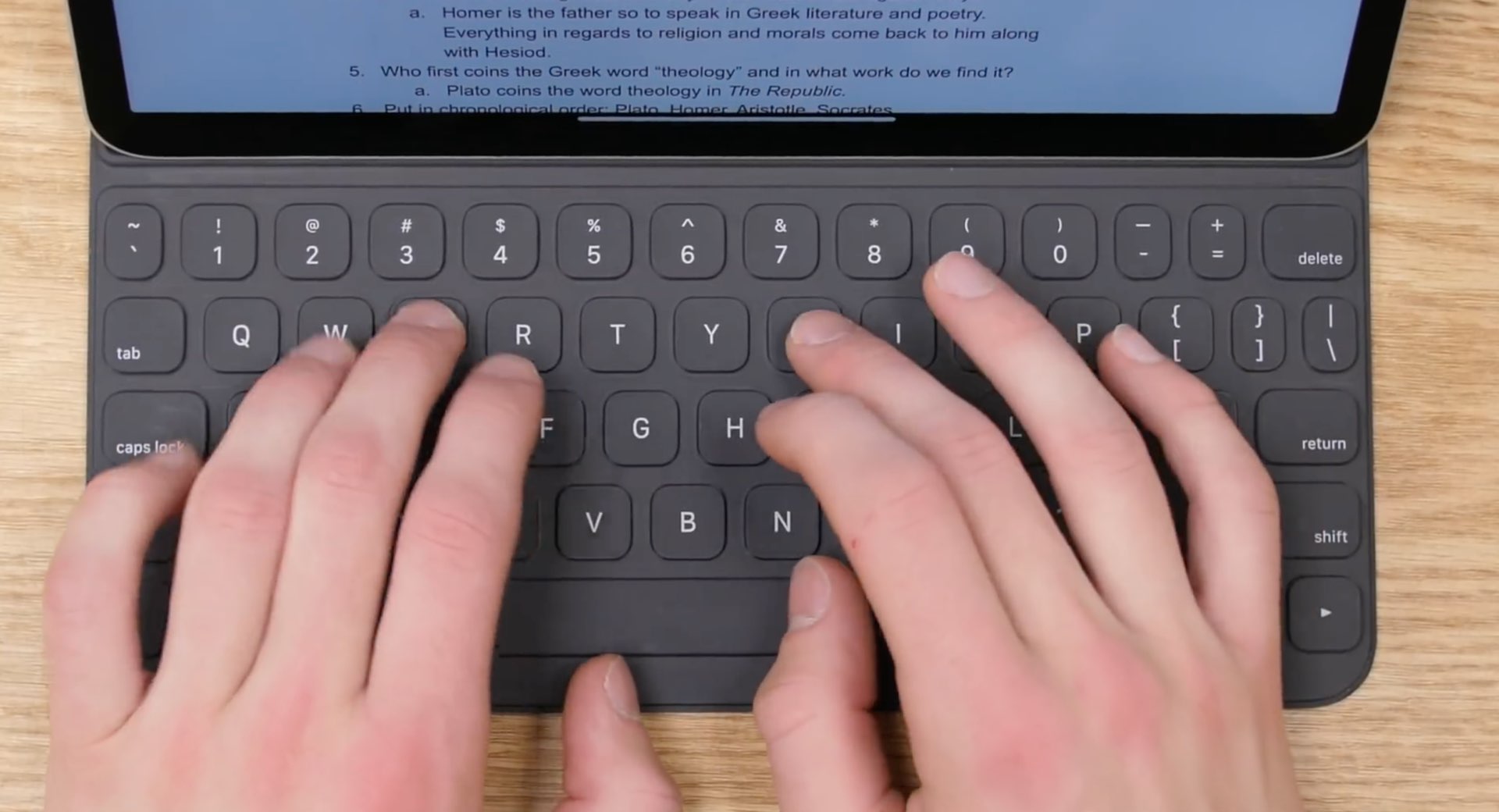 Cómo abrir el recolector de emoji del iPad en un teclado externo