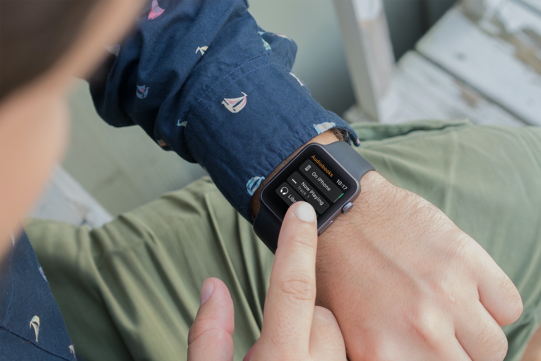 Cómo evitar que los audiolibros se descarguen automáticamente en Apple Watch