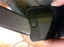 Cómo arreglar el botón de inicio de tu iPhone... Con una aspiradora