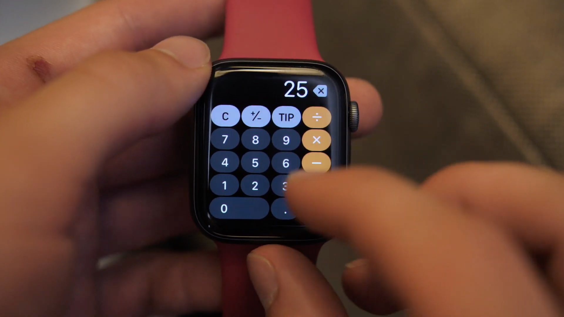 Cómo calcular las propinas y dividir las facturas con tu reloj de Apple