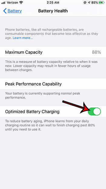 cómo activar o desactivar la carga optimizada de la batería en el iPhone