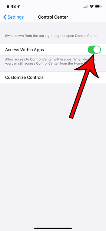 cómo acceder al Centro de control dentro de las aplicaciones en iPhone