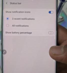 Cómo cambiar la configuración de la barra de estado en Samsung Note 10 Plus