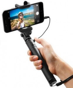 Stick selfie con alambre spigen para Nexus