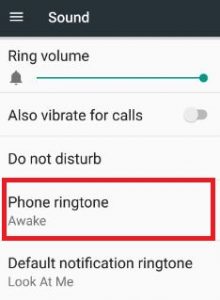 Teléfono con tono de llamada predeterminado en Moto G4 plus